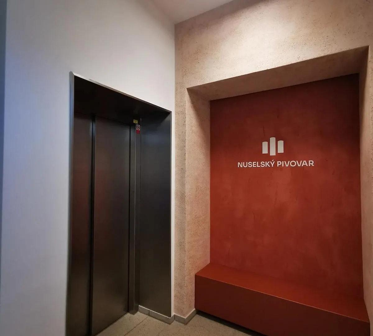 Free Private Parking, Central Location, Nuslesky Pivovar Sunset Balcony Home, Prága 0*,  Csehország